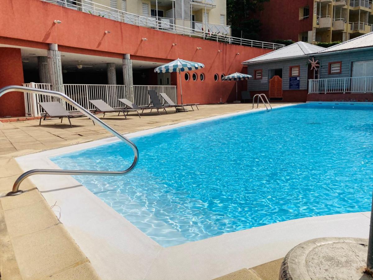 Studio Ana plage et piscine 100 m de la plage Trinite  Esterno foto